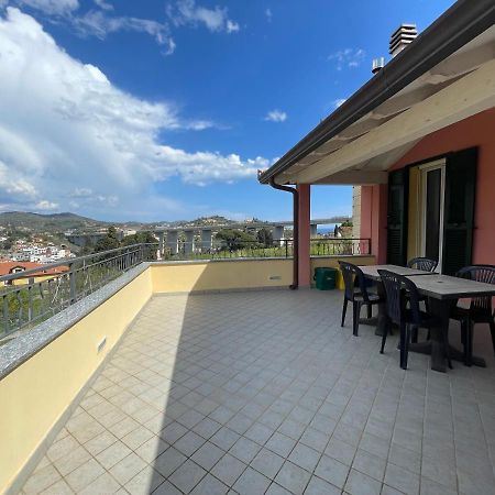La Quercia Casa Vacanza Imperia Dış mekan fotoğraf