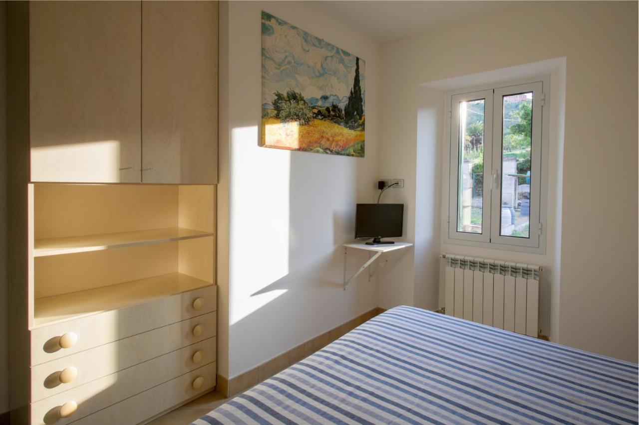 La Quercia Casa Vacanza Imperia Dış mekan fotoğraf